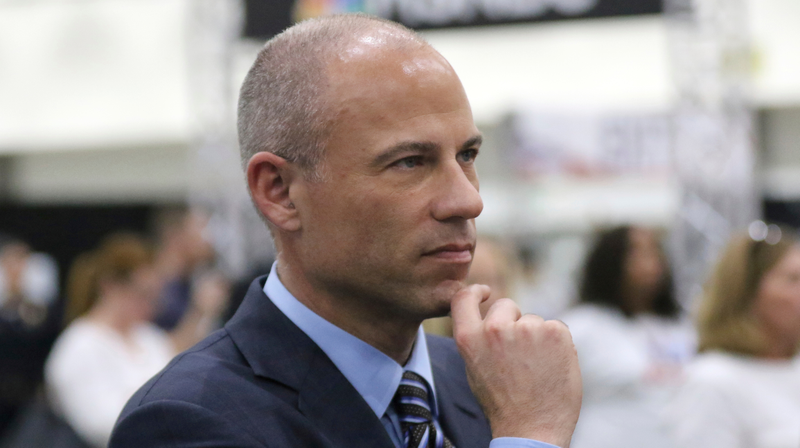 Illustration for article titled Michael Avenatti Says His Love of Racing Could Derail His Presidential Bid